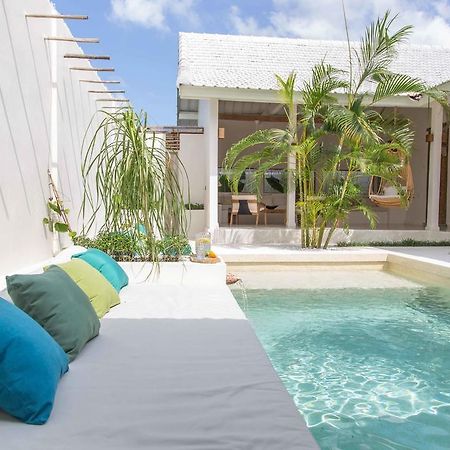 Villa Azcoyen - 3Br Villa In Canggu Exterior photo