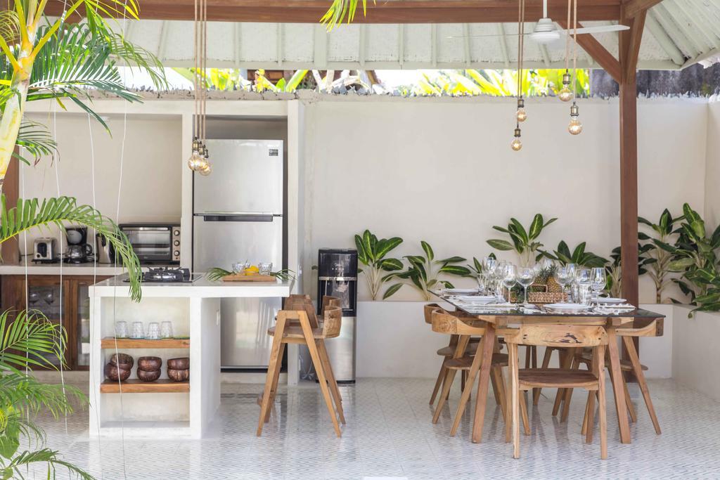 Villa Azcoyen - 3Br Villa In Canggu Exterior photo